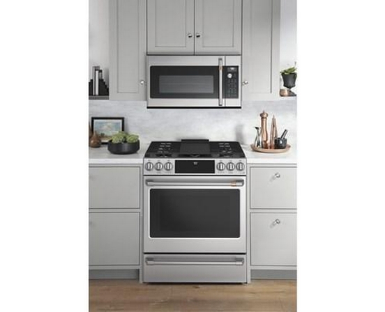 Café 30-Inch Slide-In Gas Range With Convection Technology - CCGS700P2MS1
