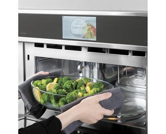 Café 30-Inch, 1.7 Cu. Ft. Built-In Custom Speed Oven Five In One With 120V Advantium® Technology - CSB913P2VS1