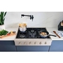 Bosch 36-Inch Built-In Gas Rangetop With Optisim® Burner - RGM8658UC