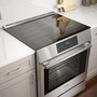 Bosch 30-Inch Slide-In Induction Range With Genuine European Convection - HIIP057C