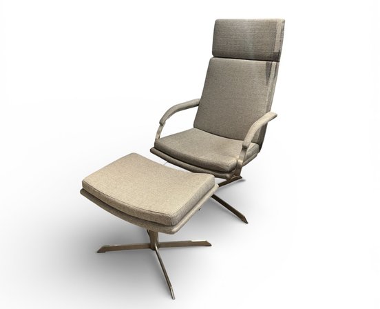 KLOC chair and ottoman by kaza