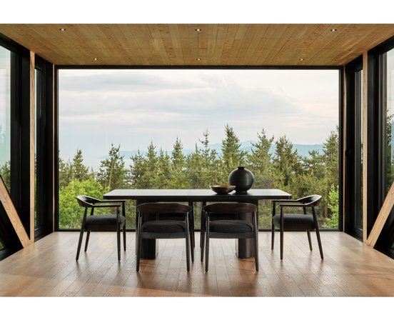 Canadel 7-piece dining set