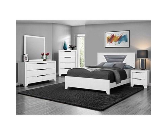 4-Drawer Chest by Monarch