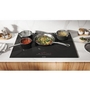Bosch 30-Inch Built-In 800 Series Electric Cooktop Without Frame - NET8062UC