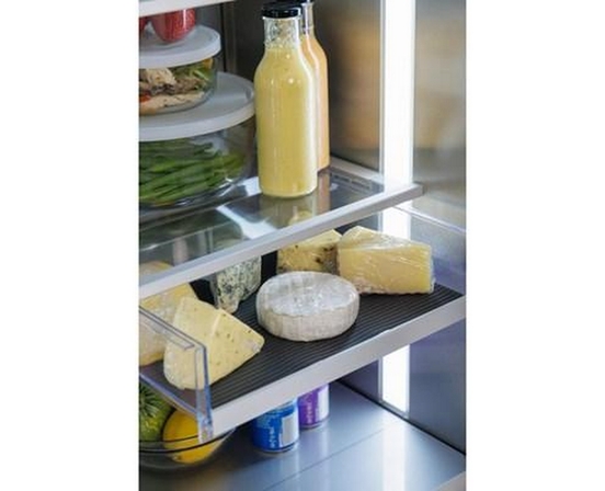 Thermador 36-Inch, 19 Cu. Ft. Built-In Bottom Freezer Refrigerator With Home Connect - T36IB100SP