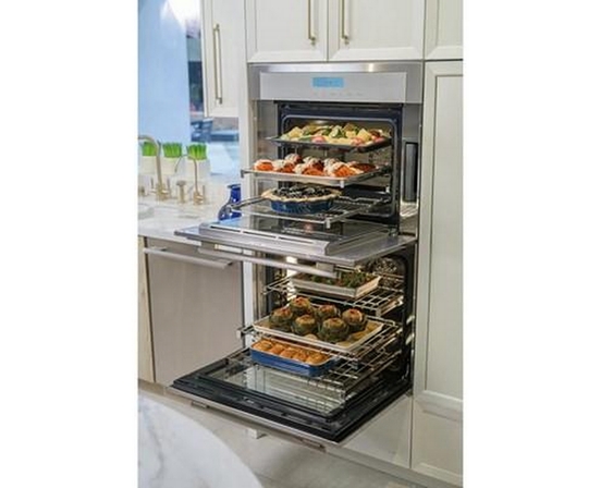 Thermador 30-Inch, 7.3 Cu. Ft. Built-In Double Wall Oven With Steam Convection - MEDS302BS