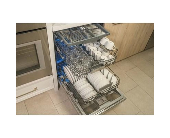 Thermador Built-In Dishwasher With Professional Handle - DWHD660EFP
