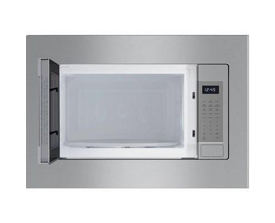 Thermador 24-Inch 2.1 Cu. Ft. Built-In Microwave With Sensor Cook - MBCS