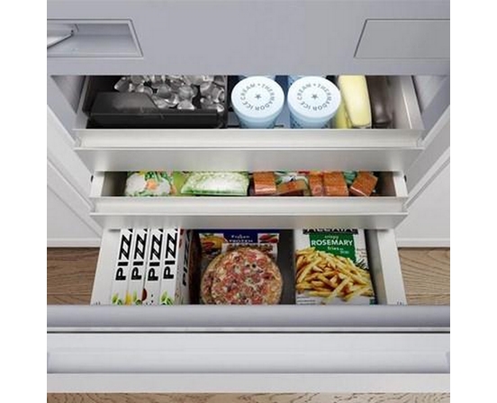 Thermador 30-Inch, 16.6 Cu. Ft. Built-In Bottom Freezer Refrigerator With Wi-Fi - T30IB100SP