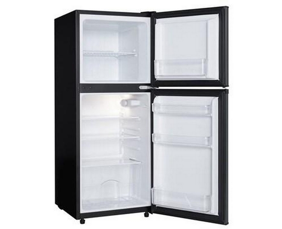 Danby 19-Inch, 4.7 Cu.Ft Top Freezer Refrigerator - DCR047A1BBSL