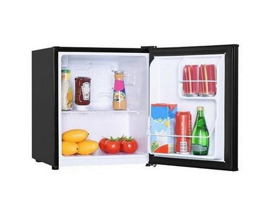 Danby 17-Inch, 1.6 Cu.Ft. Freestanding Compact Refrigerator With Automatic Defrost - DAR016B1BM
