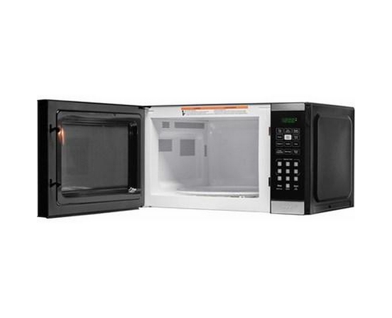 Danby 17-Inch, 1.1 Cu.Ft. Countertop Microwave Oven With 6 Convenient Auto Cook Options - DBMW1126BBS