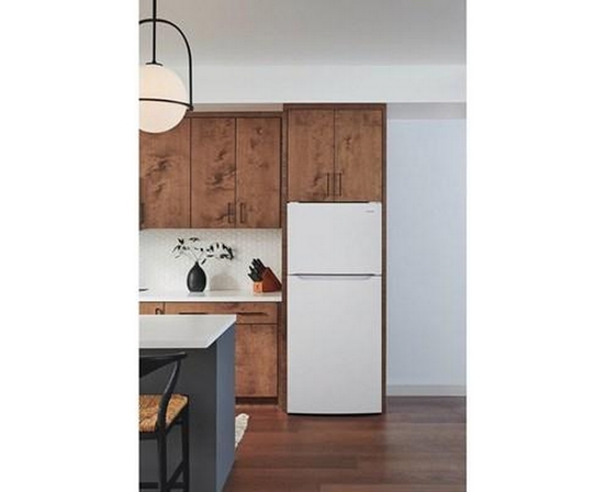 Frigidaire 30-Inch, 18 Cu. Ft. Freestanding Garage Ready Top Freezer Refrigerator - FRTE1835AW