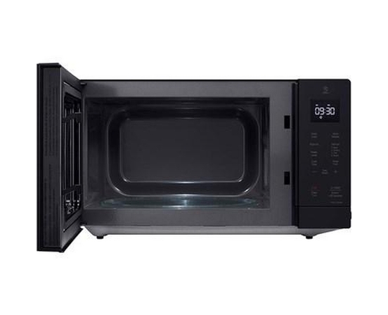 LG 20-Inch, 1.1 Cu. Ft. Countertop Microwave Oven With Easyclean® Interior - MSER1130B