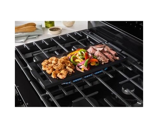 Whirlpool 30-Inch Freestanding Gas Range With Air Fry Technology - WFGS7530RB