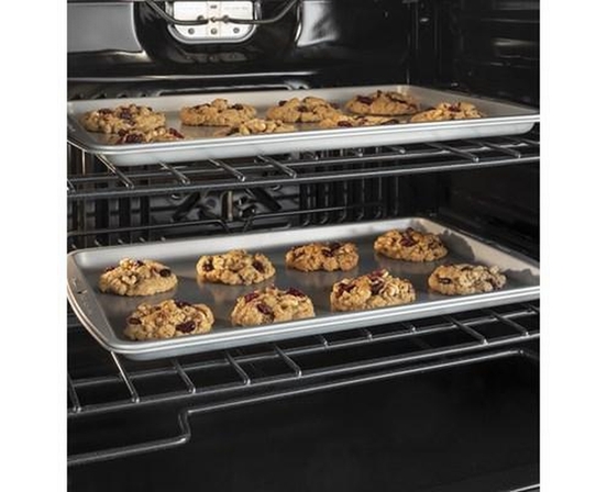 GE 27-Inch, 4.3 Cu. Ft. Built-In Single Wall Oven - JKS3000SNSS