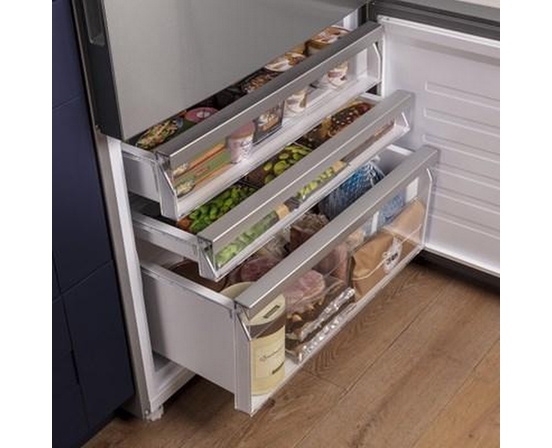 GE 32-Inch, 17.7 Cu.Ft. Counter-Depth Bottom Freezer Refrigerator With Led Lighting - GBE17HYRFS