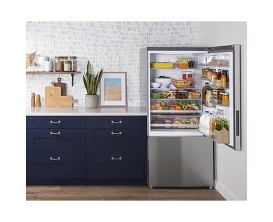 GE 32-Inch, 17.7 Cu.Ft. Counter-Depth Bottom Freezer Refrigerator With Led Lighting - GBE17HYRFS